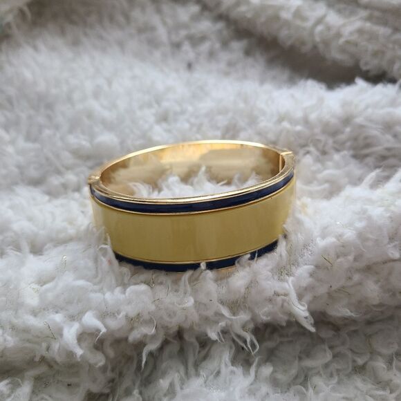 Talbots Yellow and Navy Enamel‎ Hinged Bangle Bracelet - Picture 1 of 7